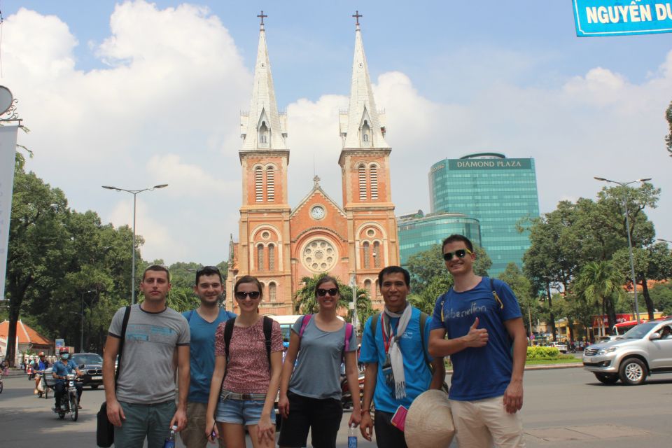 Saigon: Private Half-Day Car Tour of Ho Chi Minh City - A Four-Hour Saigon Primer in a Private Air-Conditioned Car