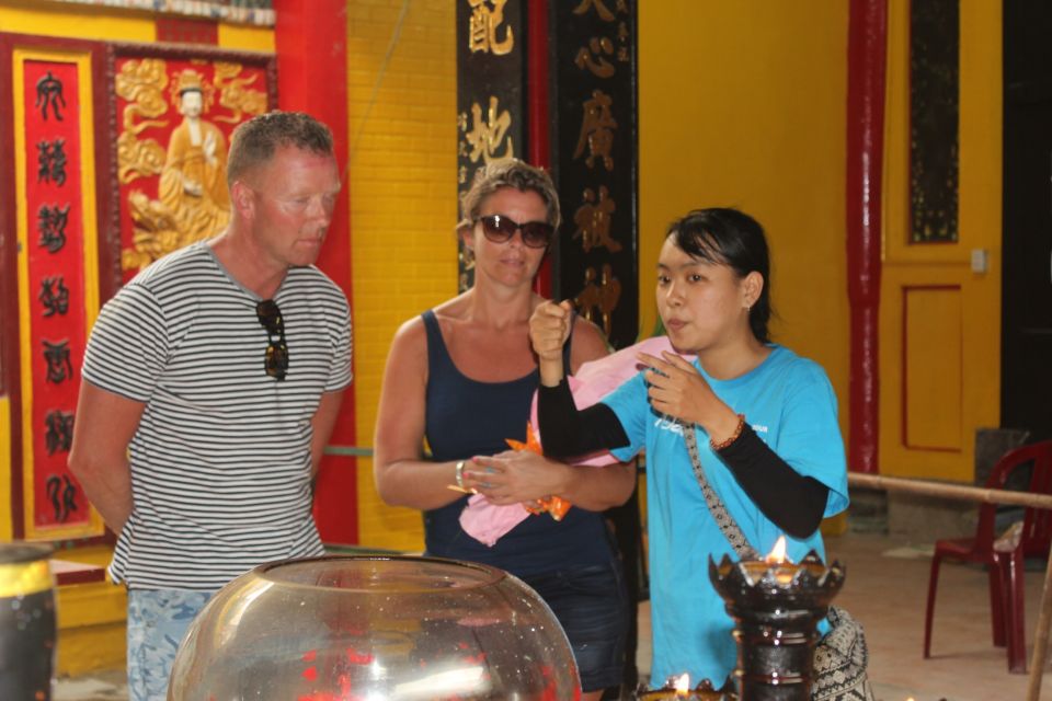 Saigon: Private Half-Day Car Tour of Ho Chi Minh City - Jade Emperor Pagoda: A Taoist Moment You’ll Remember