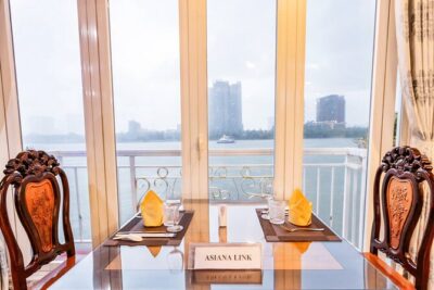 Saigon River Dinner Cruise: Buffet, Set Menu, Fine Dining (3hrs) - The river cruise: 60–120 minutes of lights, bridges, and skyline photos