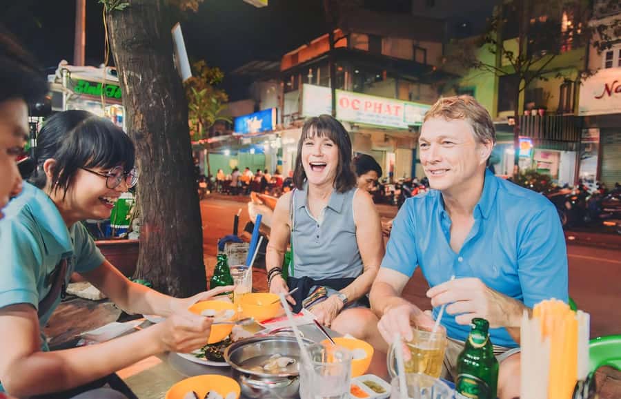 Saigon: Street Food Tasting & Sightseeing Tour by Motorbike - Who this tour suits best (and who should reconsider)