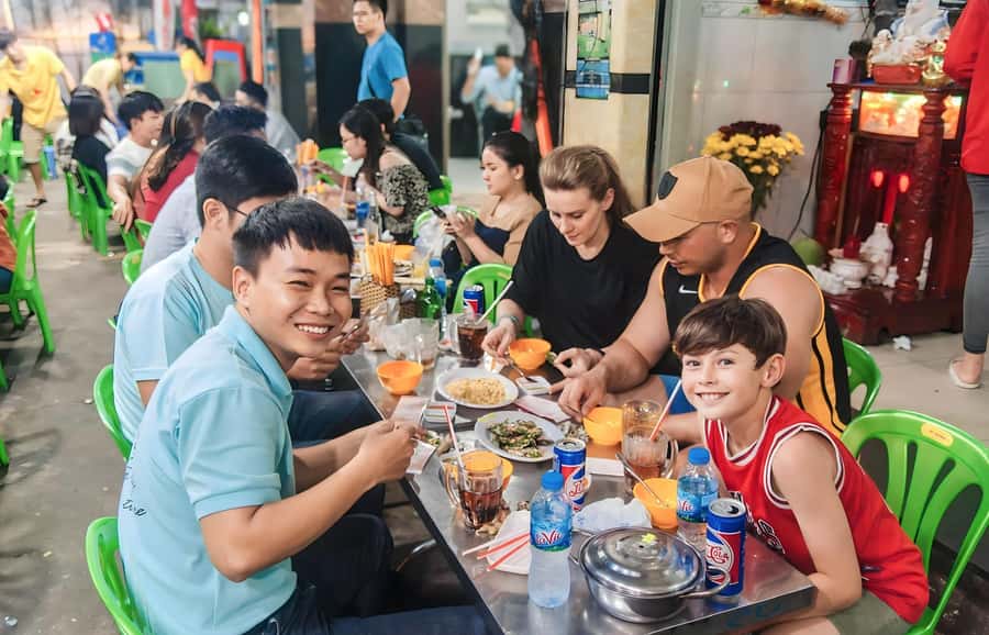 Saigon: Street Food Tasting & Sightseeing Tour by Motorbike - Vegetarian, vegan, and the female-rider option