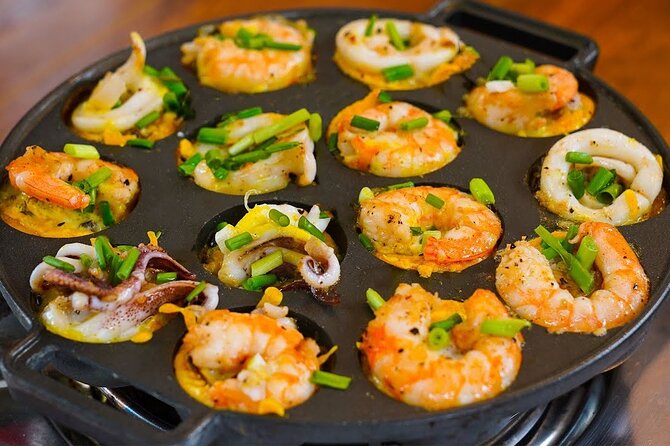 Super Niche Walking Street Food Tour in Ho Chi Minh City - Chợ Lớn’s Phố Tau Sai Gon and the Daily Bánh Mì Choice