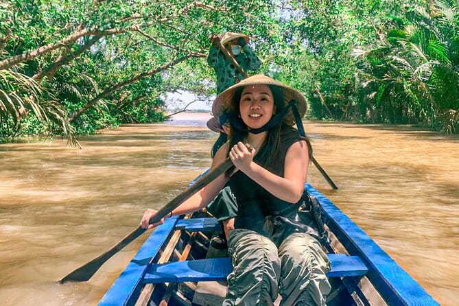 Tay Ninh – Cao Dai & Ba Den Mountain + Optional Cu Chi Tunnels - Tay Ninh Lunch: Included, Local, and a Good Reset