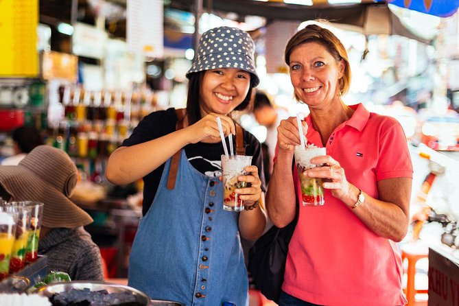 The 10 Tastings of Ho Chi Minh City With Locals: Private Street Food Tour - Saigon Square 3 papaya salad: sweet-spicy layers with surprising toppings