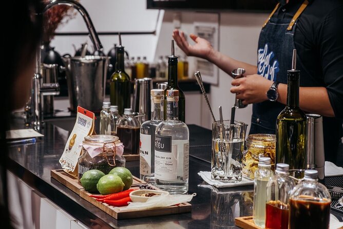 Uniquely Vietnamese Cocktails Workshop in Hồ Chí Minh City - Small-group atmosphere and the role of the Coffee Guide